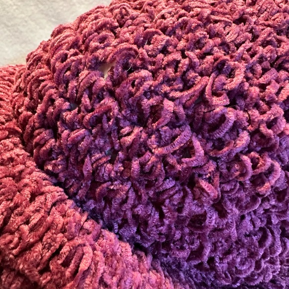 Raspberry Knit Hat and Gloves Set - Picture 4 of 5